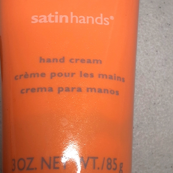 Mary Kay private Spa collection hand cream Peach - Picture 2 of 2